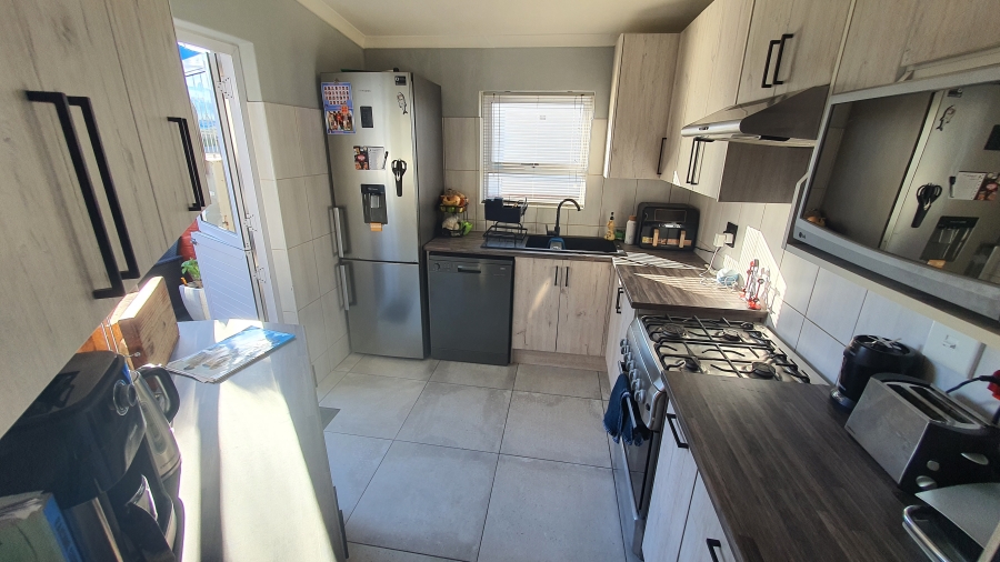 3 Bedroom Property for Sale in Mossel Bay Central Western Cape